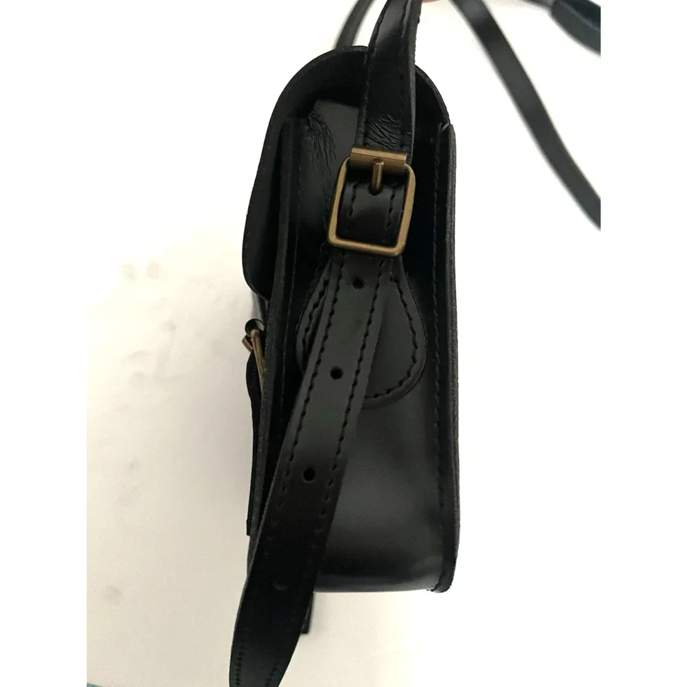 DR. MARTENS AIR WAIR BLACK LEATHER CROSSBODY, EXCELLENT CONDITION